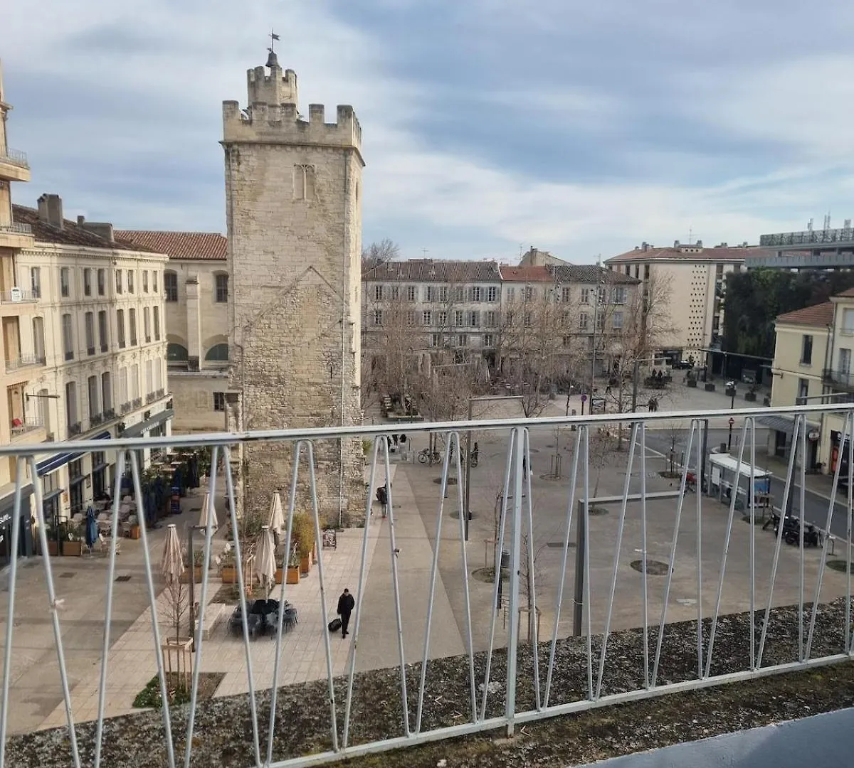 Apartment Studio With Terrace, Very Central Avignon France
